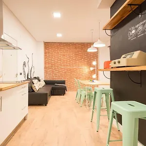 https://lucia-la-seroteca.1costadelsol.com