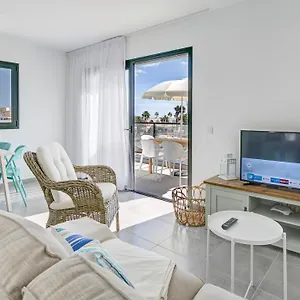 https://aloha-bay-caleta-penthouses.in-canary-islands.com